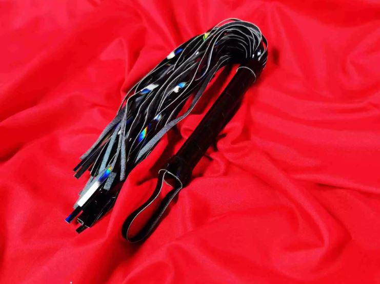 Black Slick Flogger