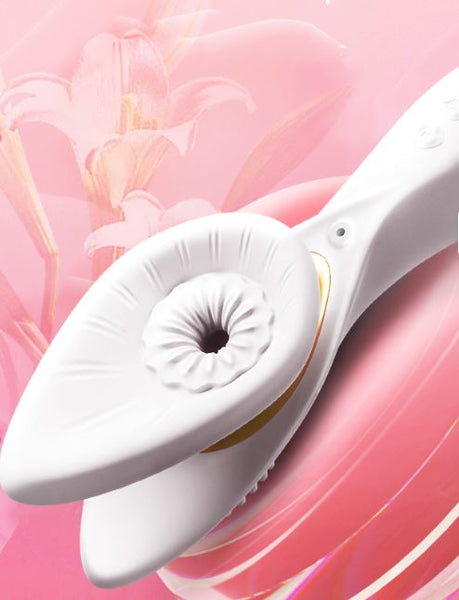 Lillie's Luscious Fanny Fluffer