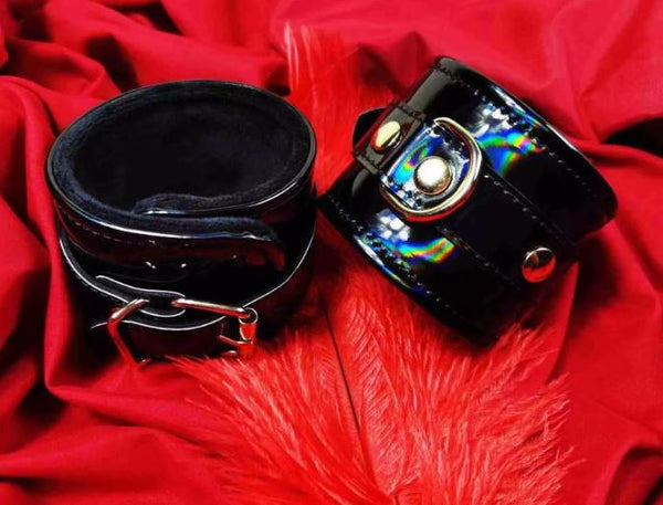 Slick 7-piece Bondage Kit